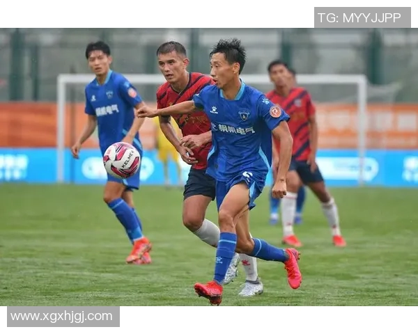 广州羽毛球队在城市联赛中的团队协作表现分析与点评